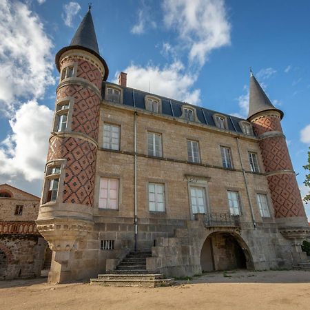 Domaine Et Chateau De Valinches Marols Exterior foto